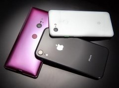 苹果iPhone XR、谷歌Pixel 3、索尼Xperia XZ3单镜头手机拍照