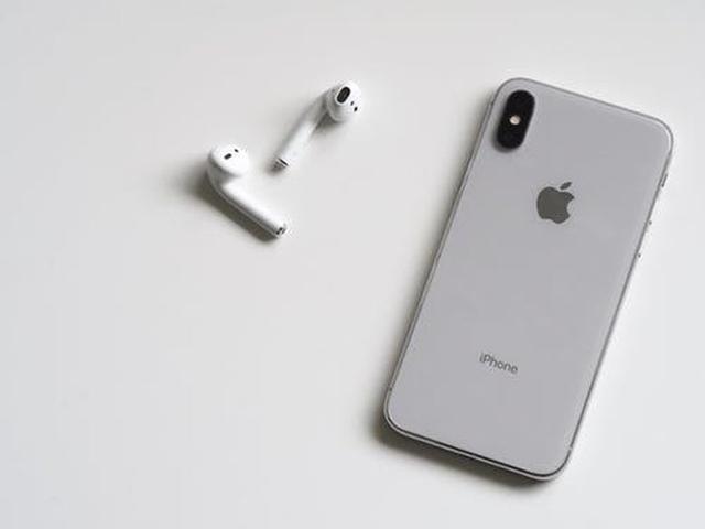 苹果高管：2019年款iPhone考虑采用三星和联发科技的5G调制解调器