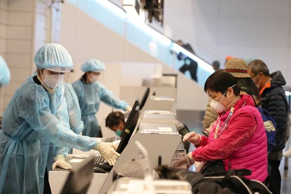 日韩告急：病毒“超出防疫网”，中国与多国协同应对
