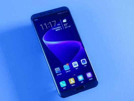 销量飙升 年度热门全面屏手机就看这六款