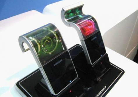 问答：2018年手机9大趋势，你更期待哪一个？