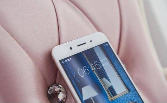 10月手机出货数据出炉，vivo X20凭逆光拍照先拔头筹