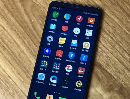 性价比旗舰全面屏手机,荣耀V10开箱上手