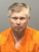 <b>优步飞贼载客去机场后回乘客家盗窃</b>