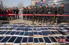 苹果手机灰色“盗改销”产业链:解锁后价值翻十倍