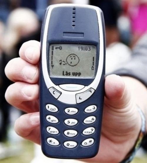 手机分辨率进化史 从大哥大走到iPhone