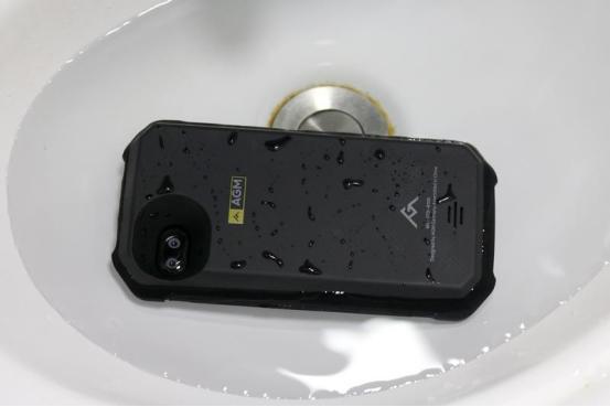 AGM X2 IP68军用级三防手机,时尚外观,超强性能!