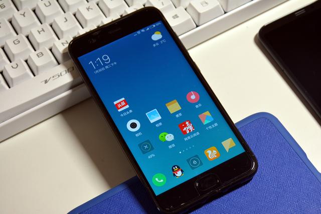 这才是业界良心,骁龙835+8G运存旗舰手机仅2299元?