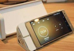  华为两款手机争夺低端市场的“机皇”, 你会选谁?