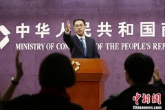 美第一大运营商取消华为手机销售？商务部回应