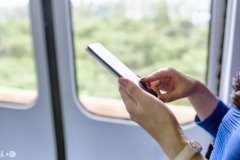 ASUS 全新 ZenFone 手机将在 MWC 2018 上发表？