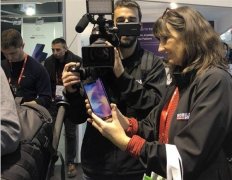 中国厂商发布第一款安卓iPhone X！940元看哭苹果