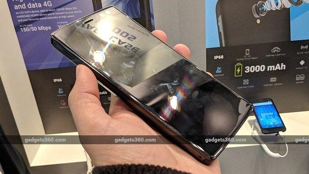 带屏幕的充电宝？全球最大电池容量手机发布：16000mAh