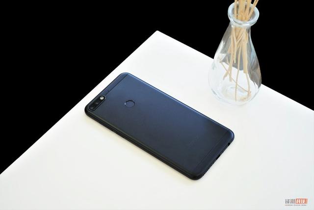 899元人脸识别双摄新标杆:荣耀畅玩7C图赏