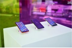 OPPO牵手国际设计大咖 打造玻璃材质渐变色时尚手机