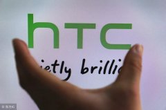 HTC憋出的大招——HTC Desire 12/12+ 独家水漾设计