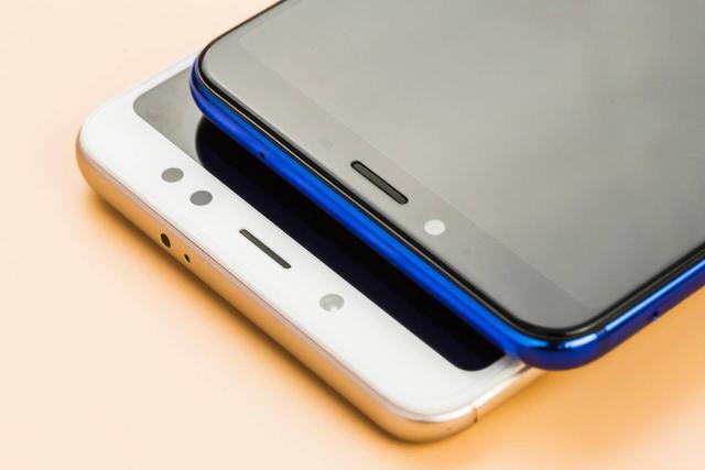 魅蓝E3对比红米Note5全面评测：给你一个买手机的理由