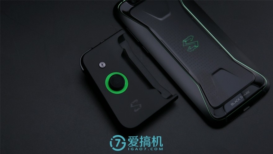 黑鲨游戏手机竞技版发布：3999元