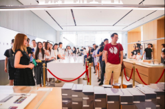 OPPO Find X今日首销 没有抢到的小伙伴居然玩起了表情包?