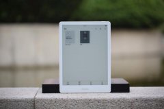 10.3寸柔性屏 掌阅推出首款智能本iReader Smart