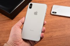 最个性的iPhone XS开箱：恍如回到乔布斯时代