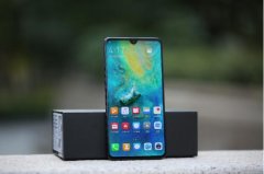 告别没电焦虑 华为Mate 20续航碾压iPhone XR