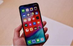 到底买不买iPhone XS调查显示：近半美国人感兴趣