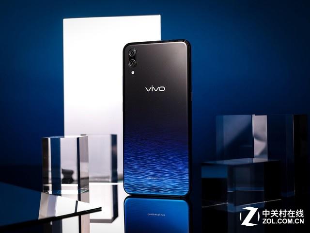 良心推荐!这几款才是2018年底最值得买的手机