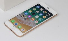 双面玻璃+5.5英寸，去年的高人气iPhone现已降至5688元