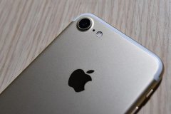 很多女生都坚定地表示下一个还买iPhone，但为什么还不买？