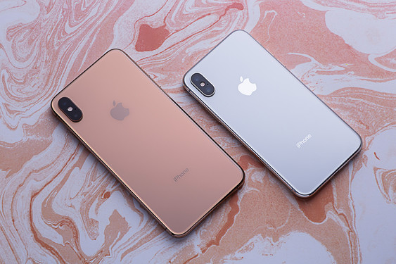 iPhone XS Max和iPhone X