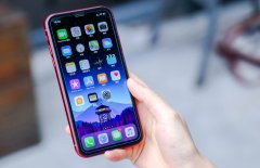 新版iPhone XR来了，价格不涨反降，配置没有差别！