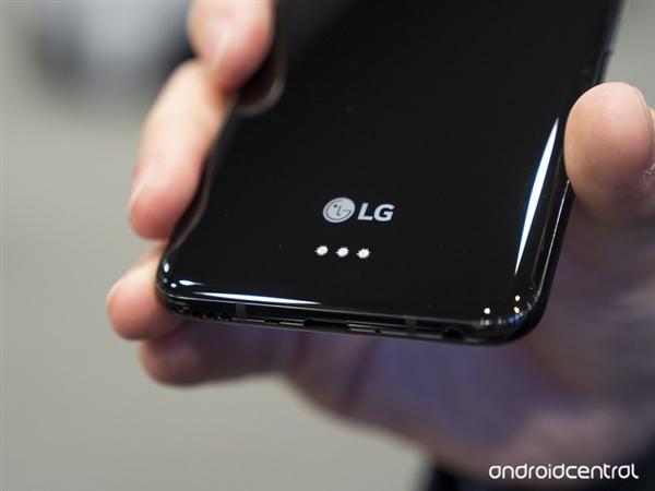 LG V50 ThinQ发布：支持5G 可变“折叠屏”